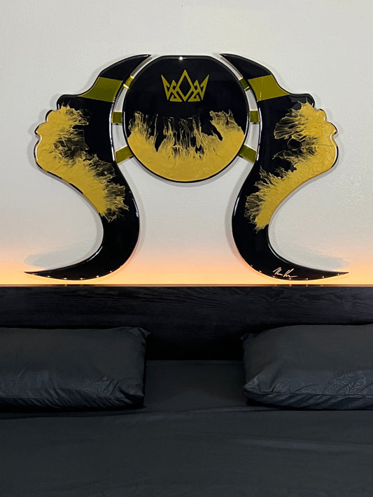 Dual Queen Epoxy Art