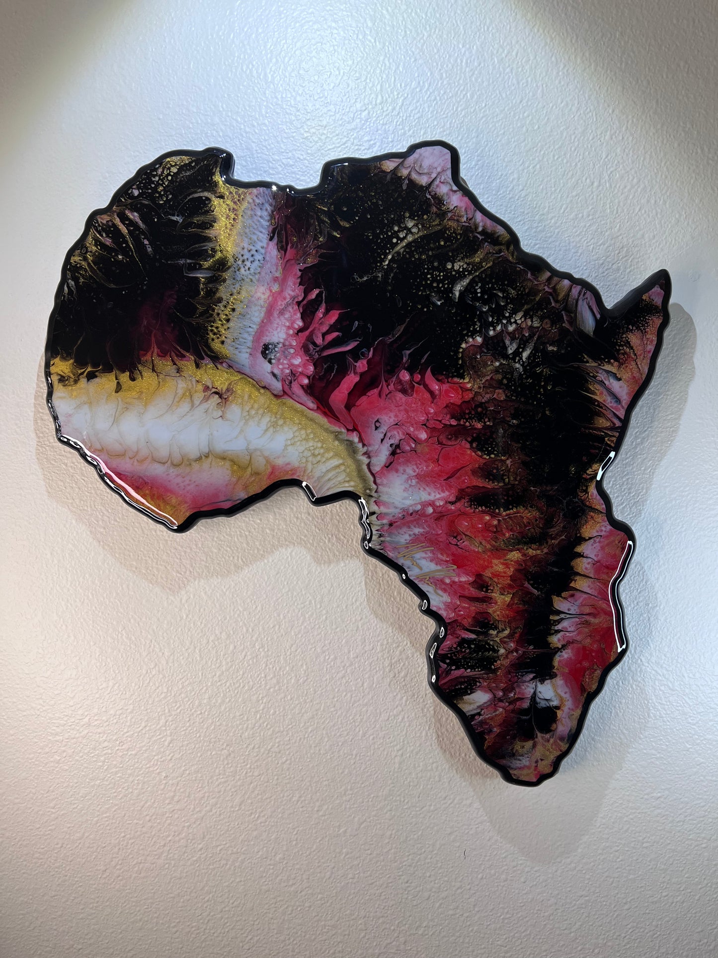 BEAUTIFUL EPOXY AFRICA WALL MOUNT