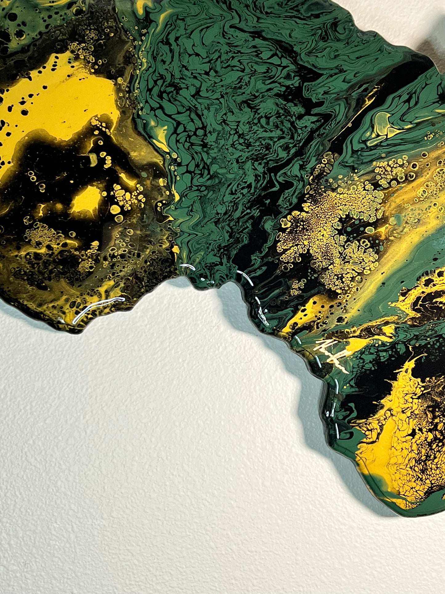 BEAUTIFUL EPOXY AFRICA WALL MOUNT