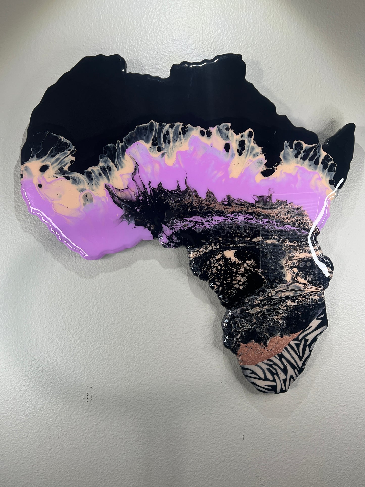 “Breathtaking”…Beautiful Africa Epoxy wall mount